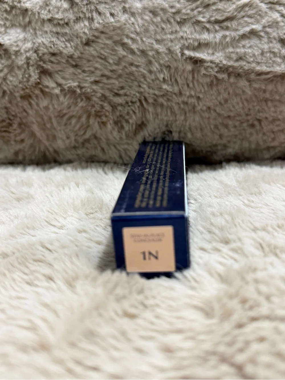 Estée Lauder Double Wear Stay-in-Place Concealer - Navy & Gold Packaging